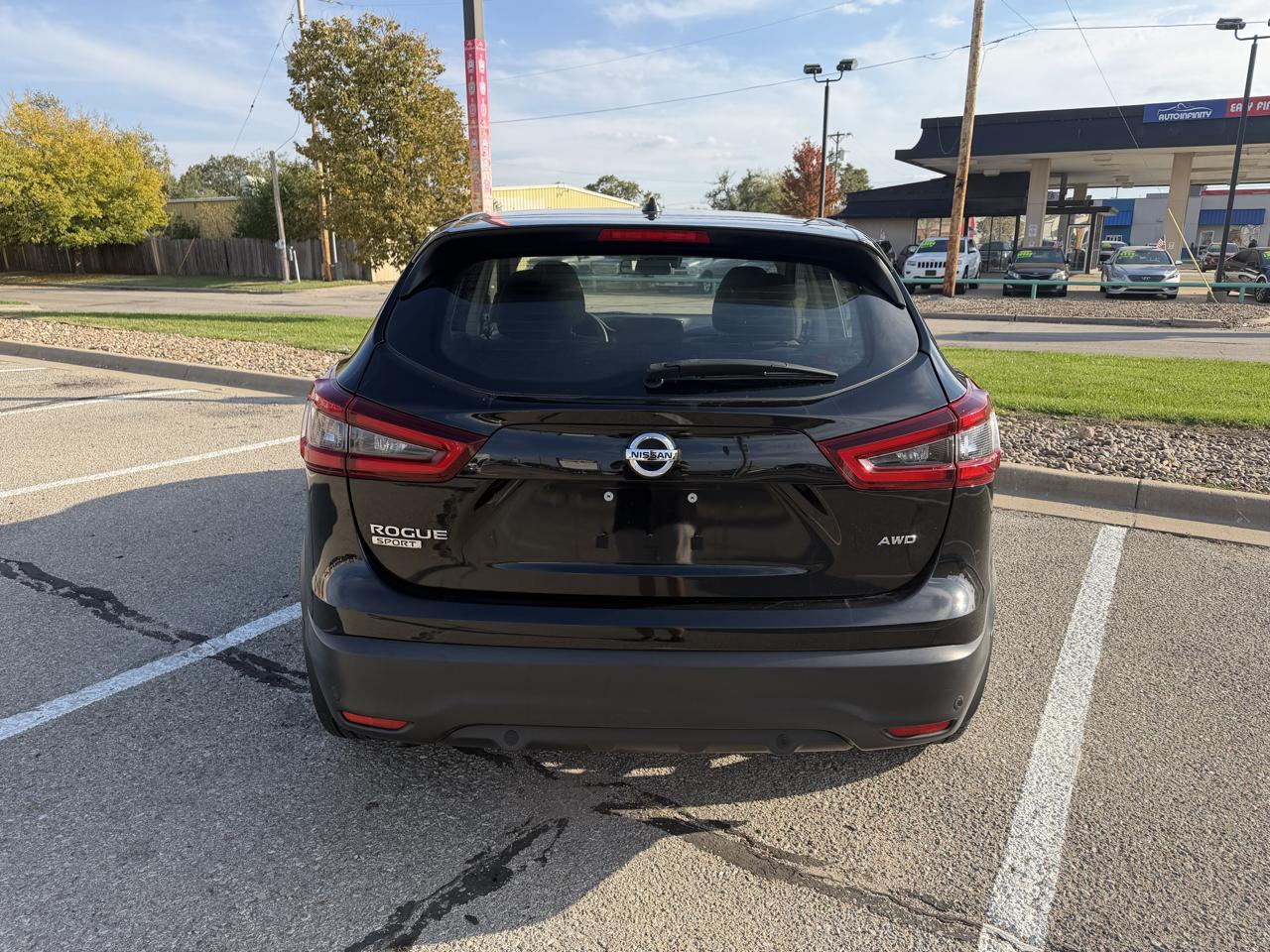 Nissan Rogue Sport S AWD 2022