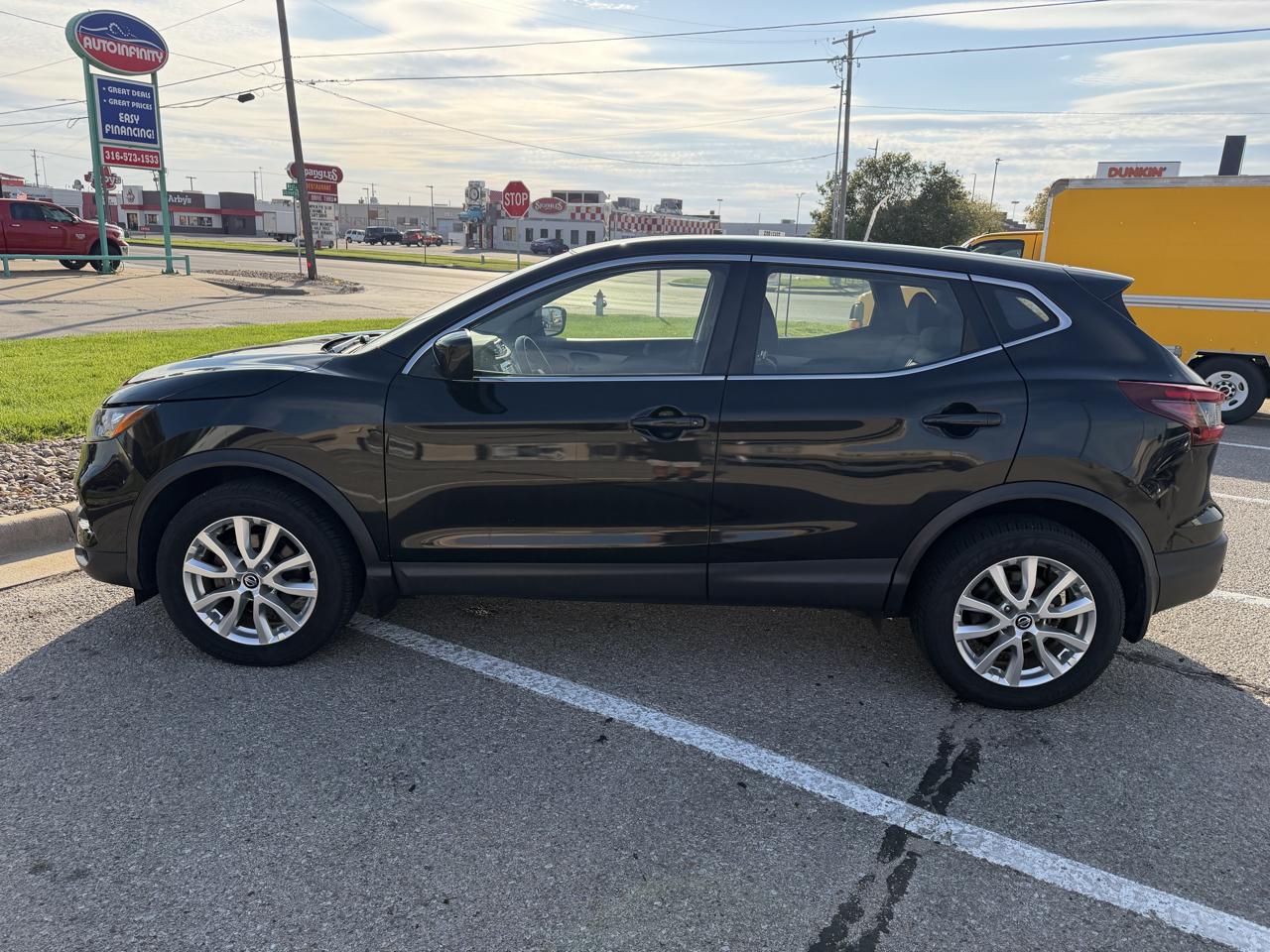 Nissan Rogue Sport S AWD 2022