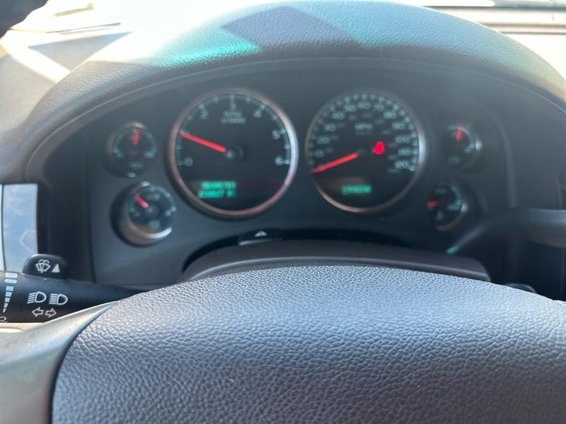 GMC Yukon Denali 4WD 2013