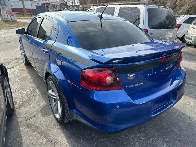 Dodge Avenger 4dr Sdn 2013