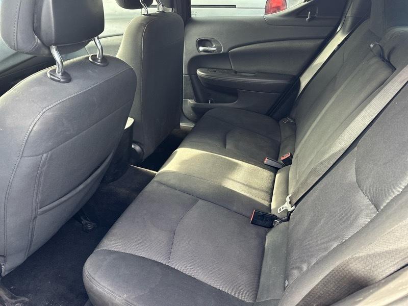 Dodge Avenger 4dr Sdn 2013