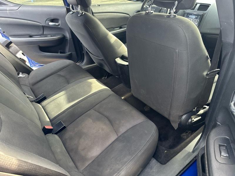 Dodge Avenger 4dr Sdn 2013