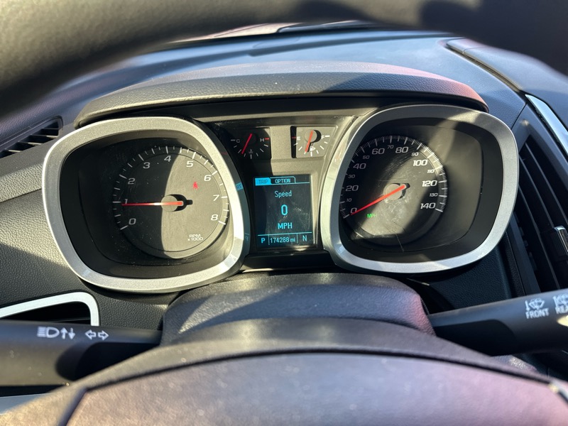 Chevrolet Equinox LS 2WD 2015