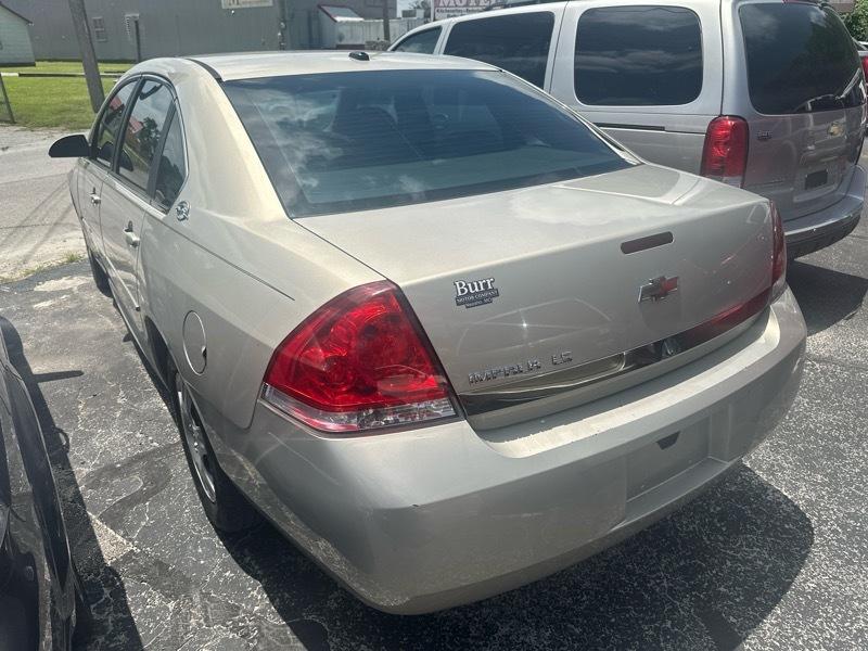 Chevrolet Impala LS 2009