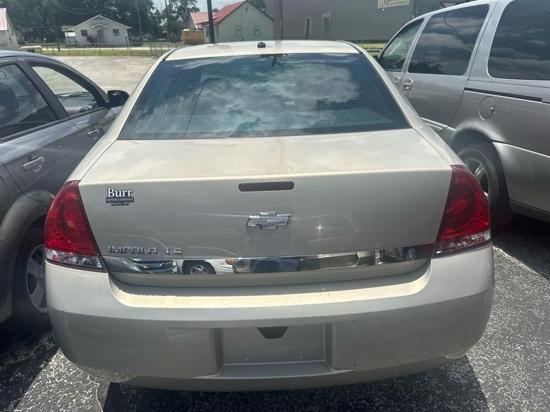 Chevrolet Impala LS 2009