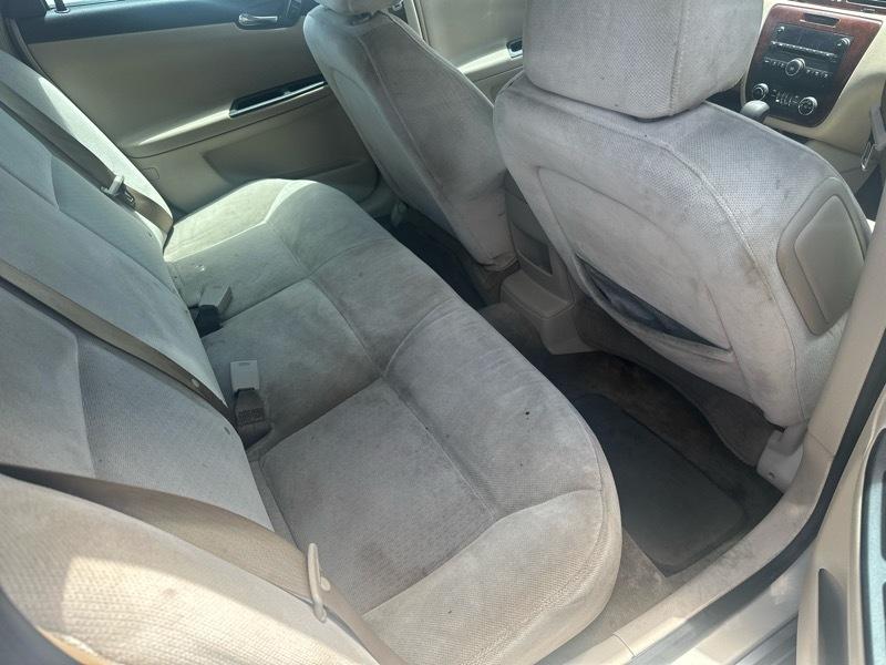 Chevrolet Impala LS 2009