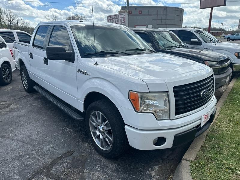 Ford F-150 2WD SuperCrew 145" STX 2014
