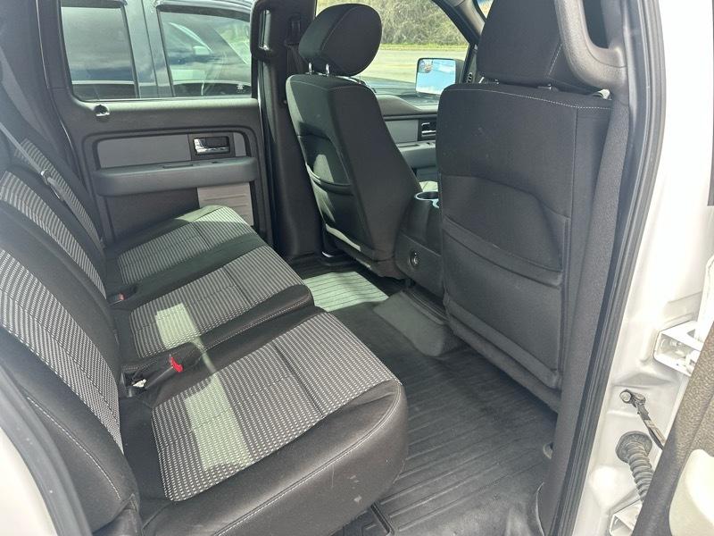 Ford F-150 2WD SuperCrew 145" STX 2014