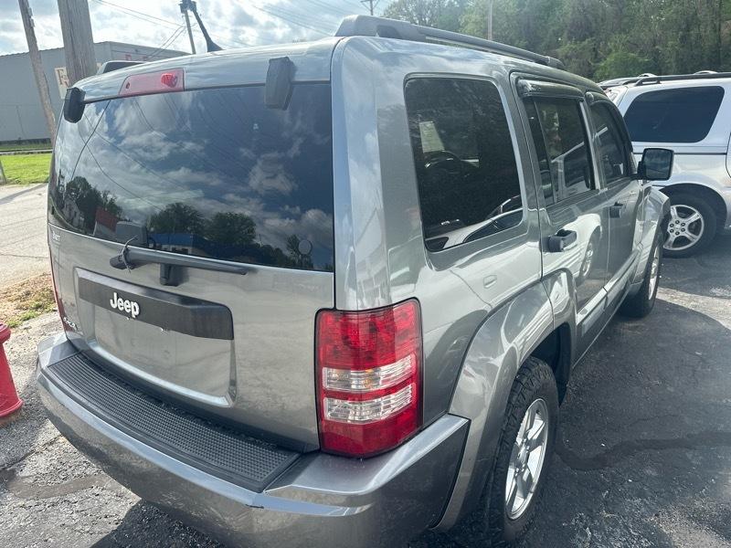 Jeep Liberty Sport 4WD 2012