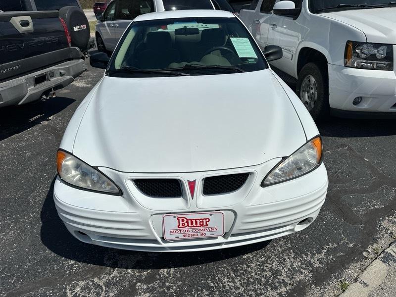 Pontiac Grand Am SE Sedan 1999