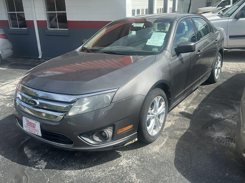 Ford Fusion SE 2012