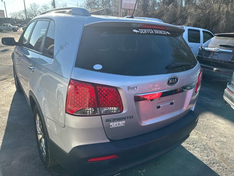 Kia Sorento EX 2WD 2011
