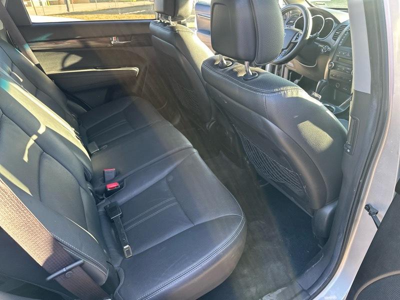 Kia Sorento EX 2WD 2011