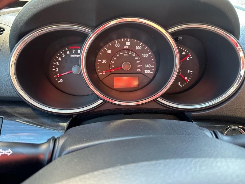 Kia Sorento EX 2WD 2011