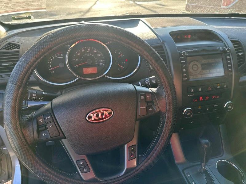 Kia Sorento EX 2WD 2011