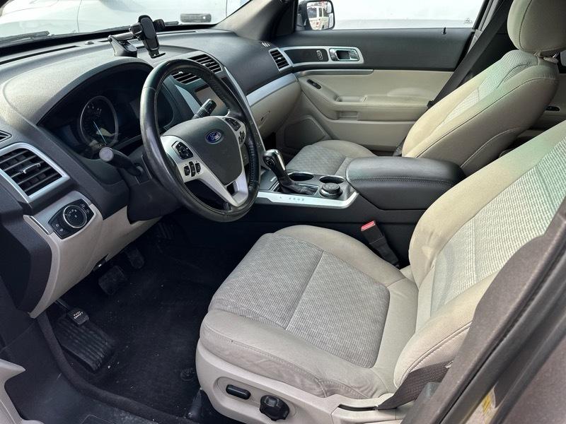 Ford Explorer 4dr 114" WB 4.0L XLT AWD 2012