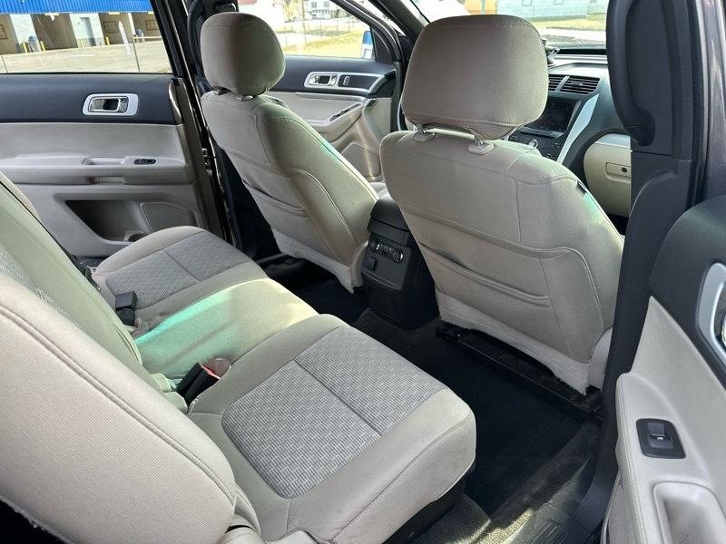 Ford Explorer 4dr 114" WB 4.0L XLT AWD 2012