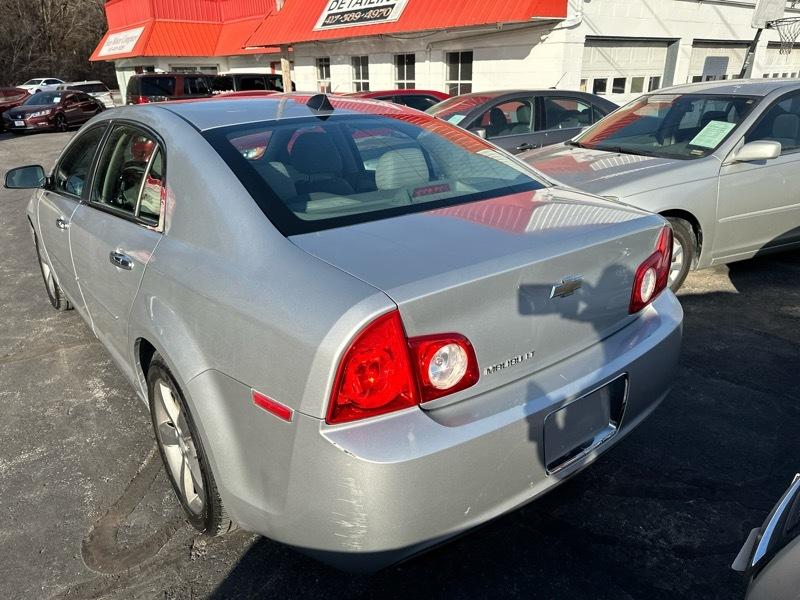 Chevrolet Malibu 1LT 2012