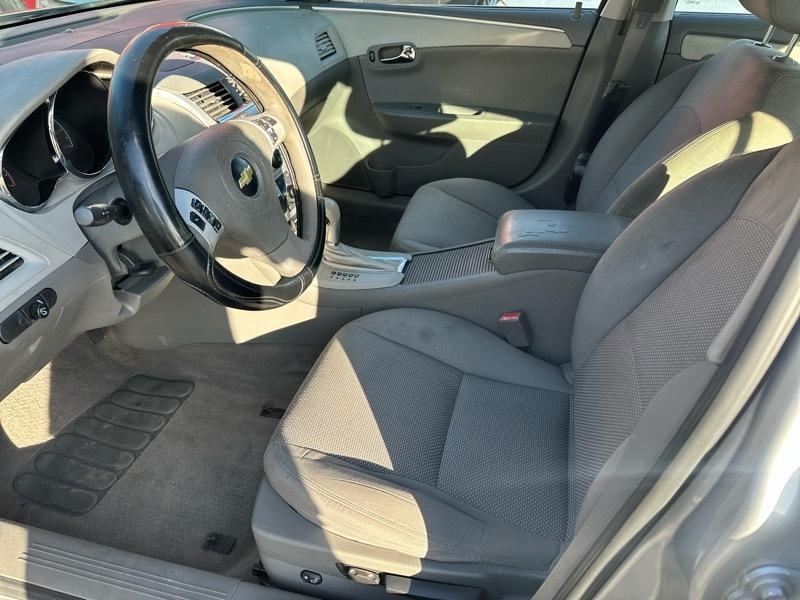 Chevrolet Malibu 1LT 2012