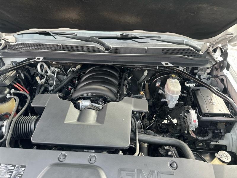 GMC Yukon XL Denali 4WD 2018