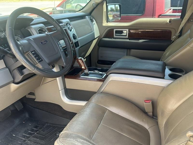 Ford F-150 4WD SuperCrew 145" Lariat 2010