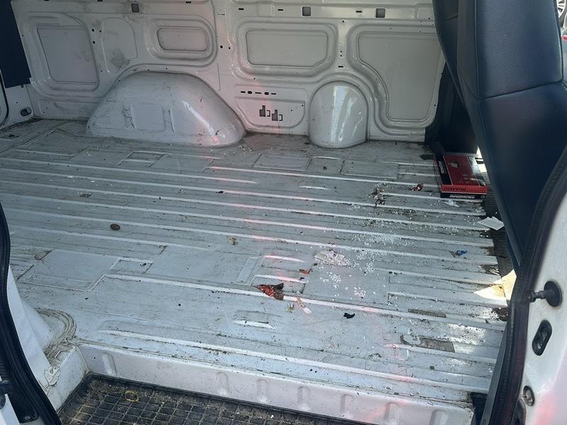 Chevrolet Astro Cargo Van 2WD 2002