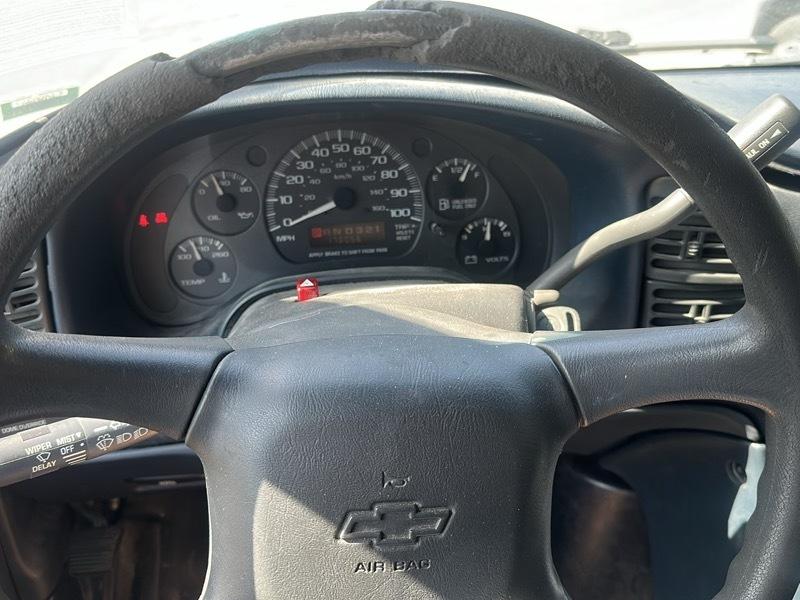 Chevrolet Astro Cargo Van 2WD 2002