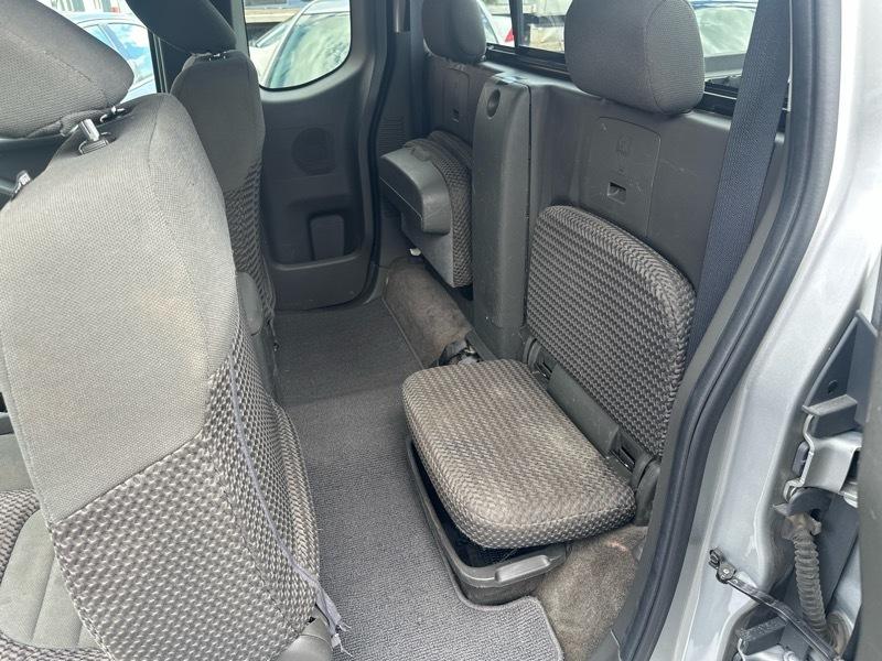 Nissan Frontier S Crew Cab 5AT 4WD 2016