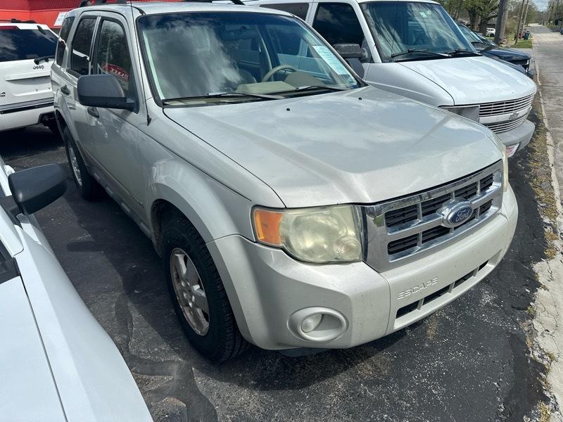 Ford Escape XLT 2WD I4 2008
