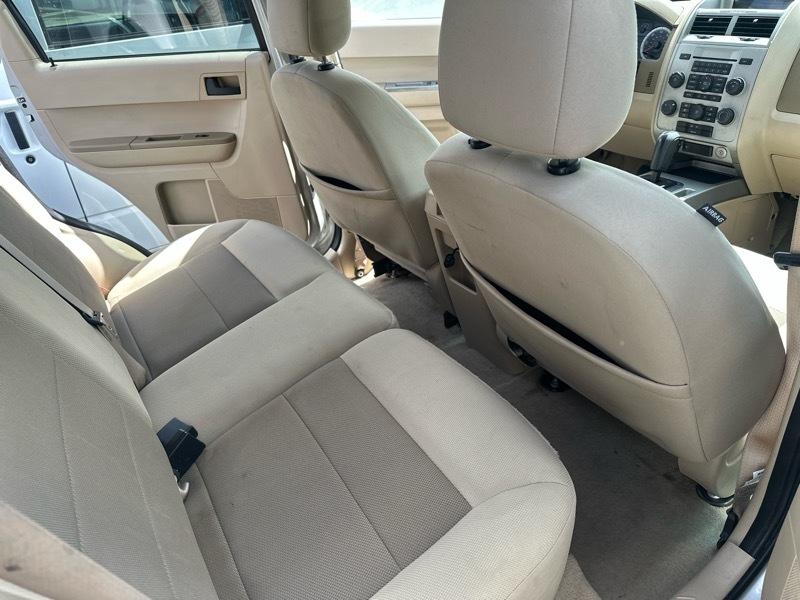 Ford Escape XLT 2WD I4 2008