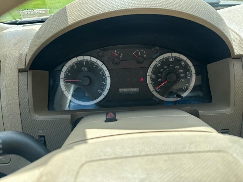 Ford Escape XLT 2WD I4 2008