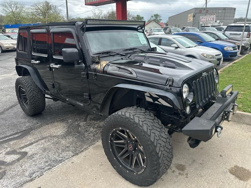 Jeep Wrangler Unlimited Sahara 4WD 2007