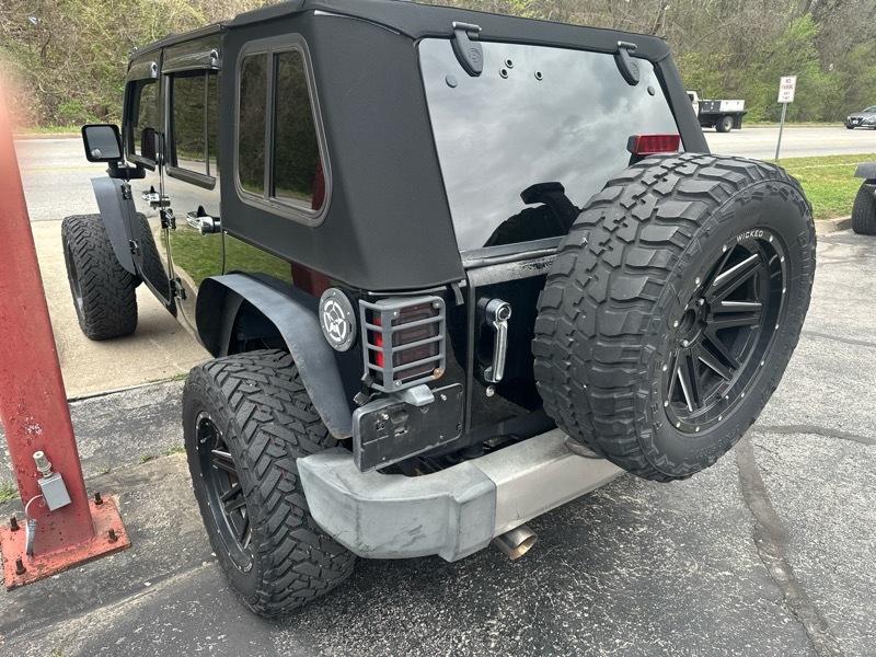 Jeep Wrangler Unlimited Sahara 4WD 2007