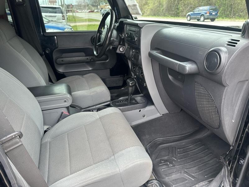 Jeep Wrangler Unlimited Sahara 4WD 2007