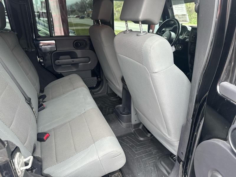 Jeep Wrangler Unlimited Sahara 4WD 2007