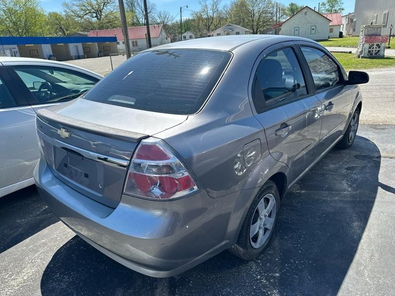 Chevrolet Aveo LS 4-Door 2011