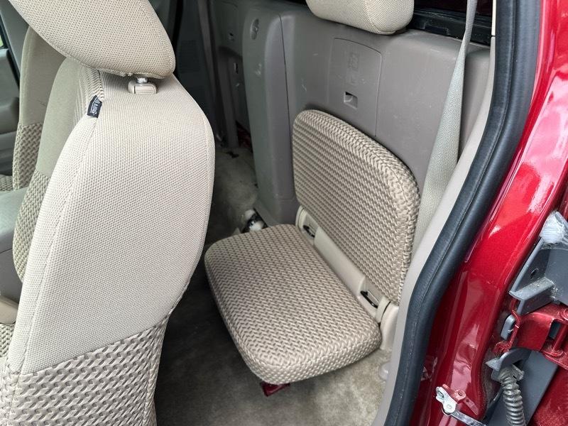 Nissan Frontier 2WD King Cab I4 Auto SV 2017