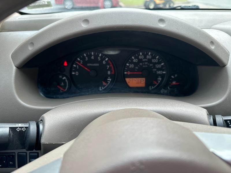 Nissan Frontier 2WD King Cab I4 Auto SV 2017