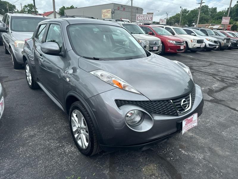 Nissan Juke S FWD 2014