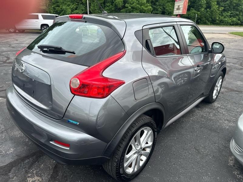 Nissan Juke S FWD 2014