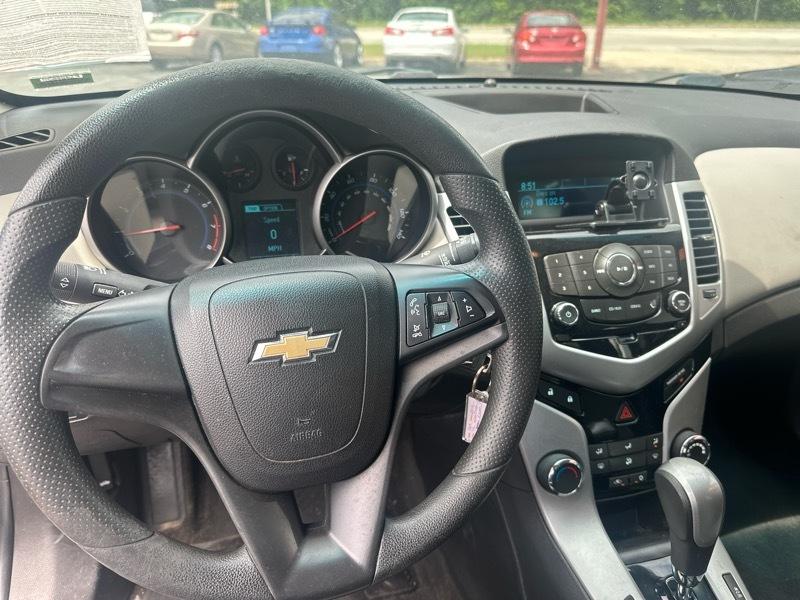 Chevrolet Cruze LS Auto 2014