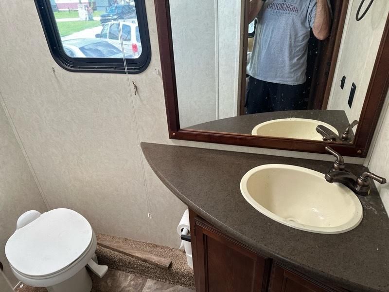 Ford Stripped Chassis Motorhome  2013