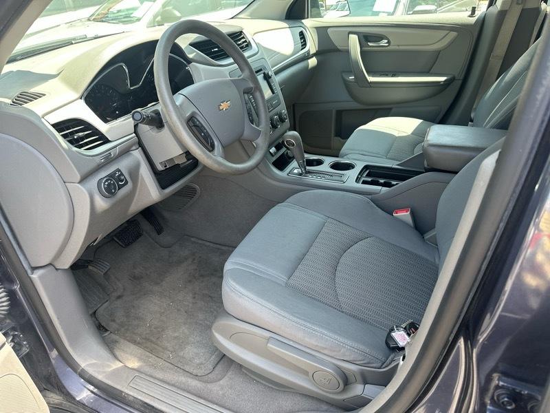 Chevrolet Traverse LS FWD w/PDC 2014