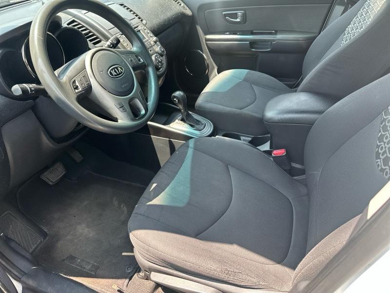 Kia Soul + 2011