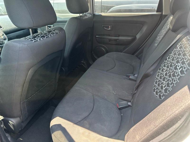 Kia Soul + 2011