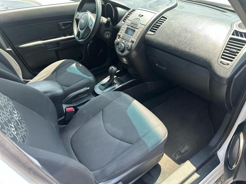 Kia Soul + 2011
