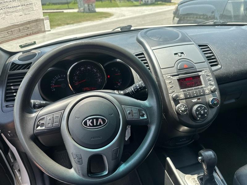 Kia Soul + 2011