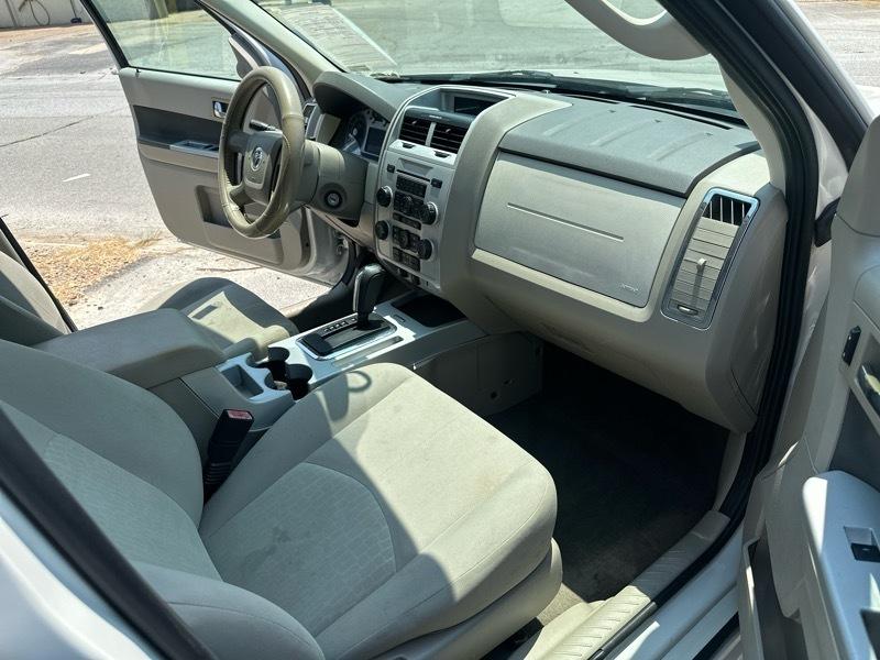 Mercury Mariner FWD 4dr I4 2009