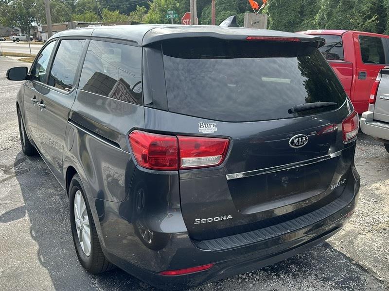 Kia Sedona LX 2017
