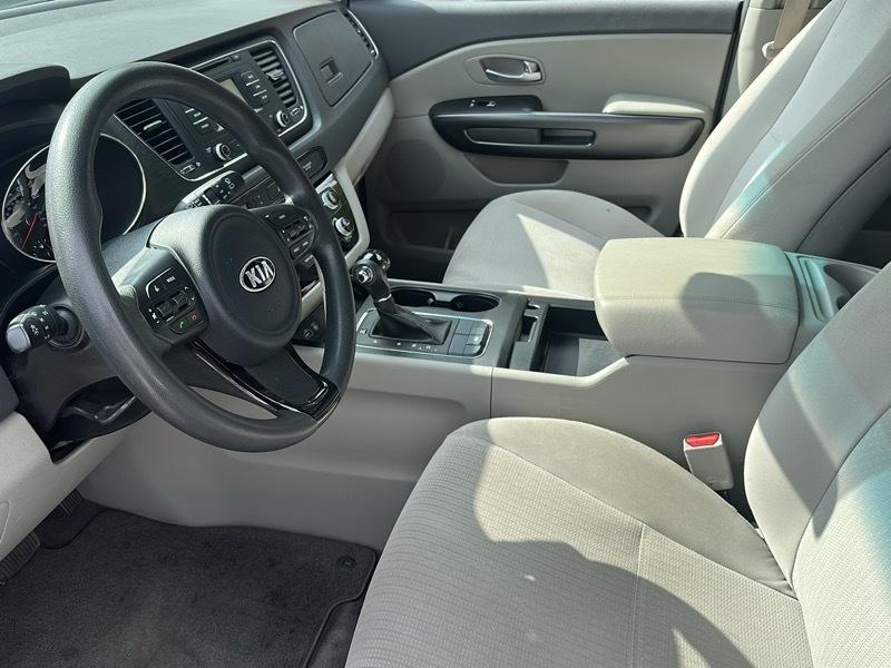 Kia Sedona LX 2017